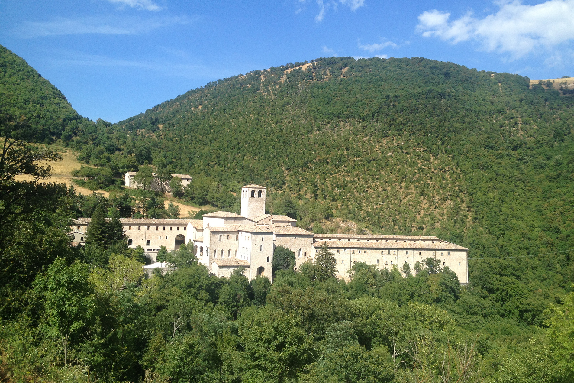 monastero-fonte-avellana